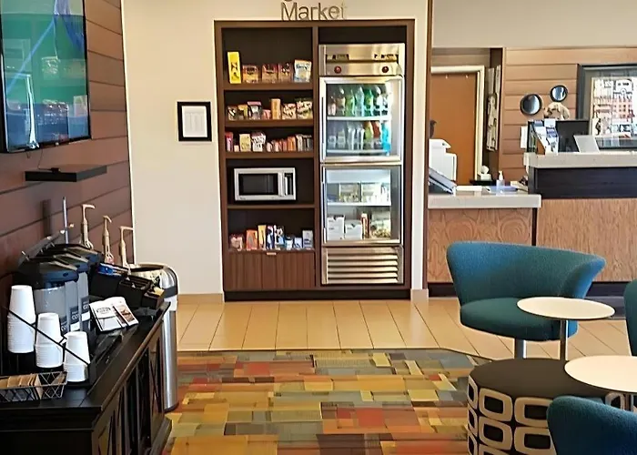 Americinn By Wyndham Airport Quad Cities 3*