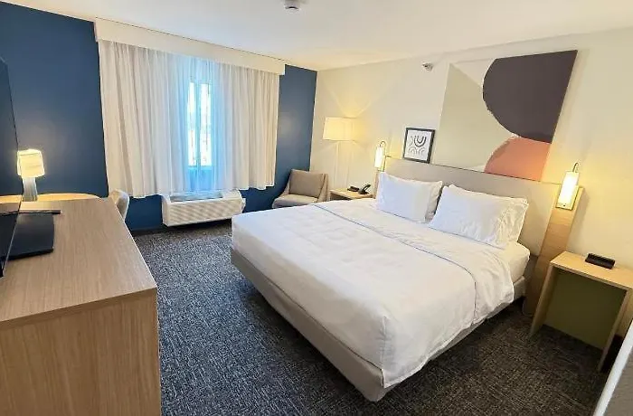 Americinn By Wyndham Airport Quad Cities Hotel