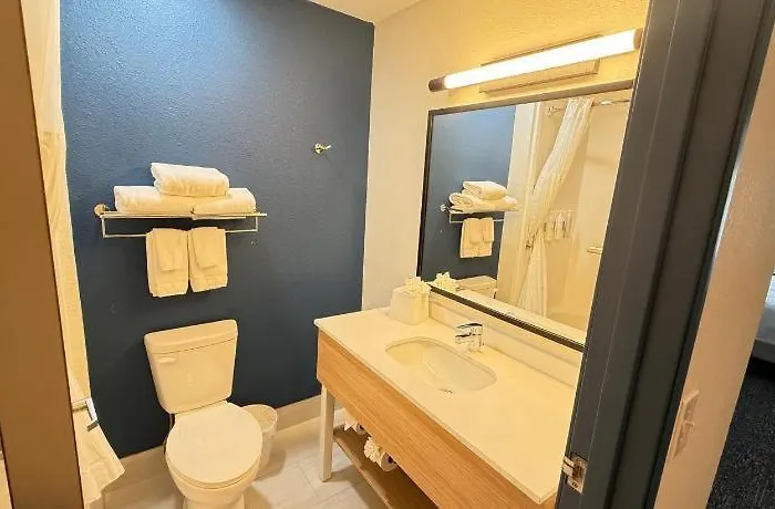 Americinn By Wyndham Airport Quad Cities