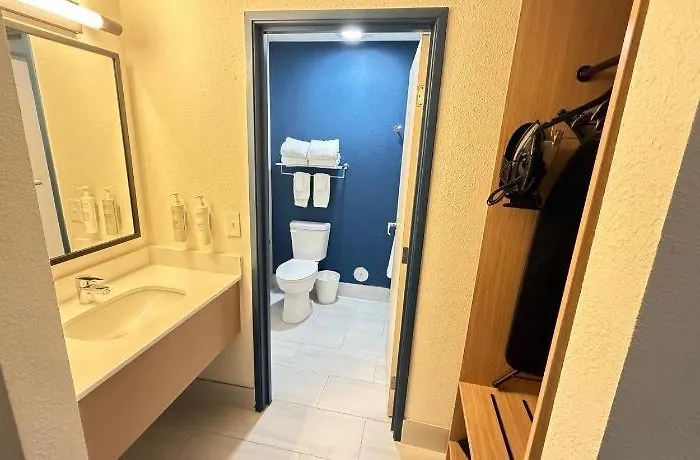 Americinn By Wyndham Airport Quad Cities 3*