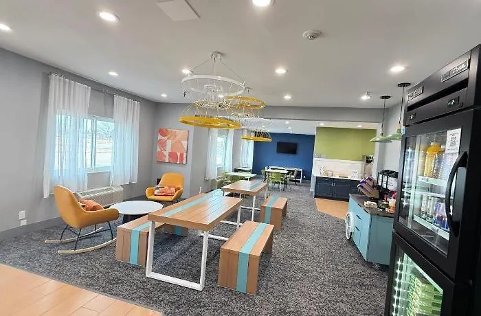 Americinn By Wyndham Airport Quad Cities