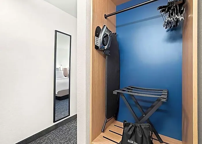 Americinn By Wyndham Airport Quad Cities Moline