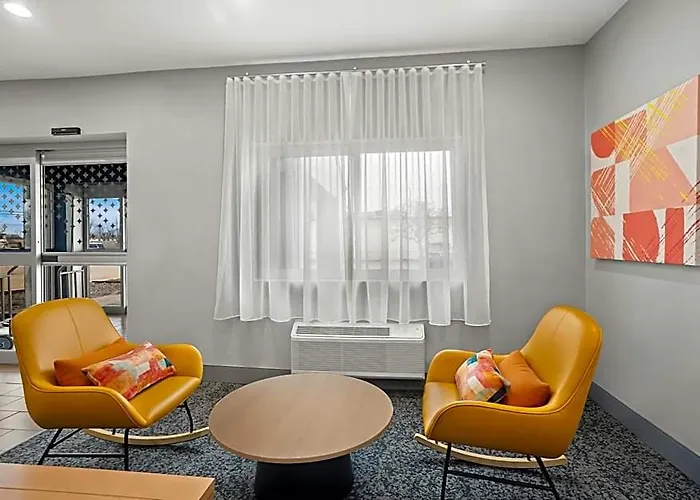 Americinn By Wyndham Airport Quad Cities Hotel