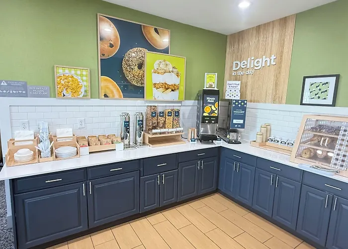 Americinn By Wyndham Airport Quad Cities 3*
